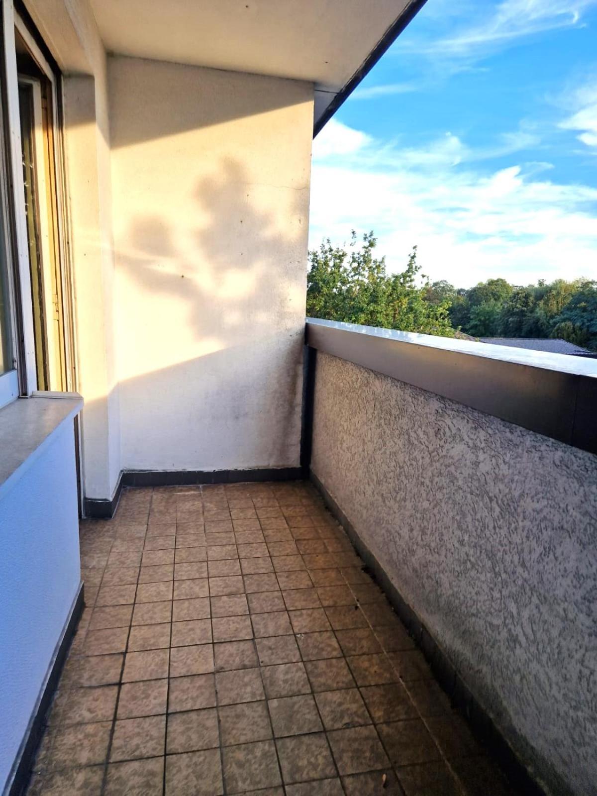 Meribu H1 Wohnung Fuer Monteure Und Arbeiter 겔젠키르헨 외부 사진